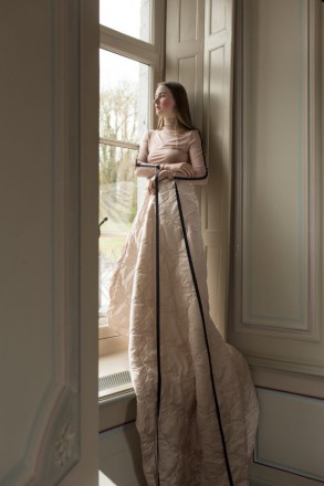 À l'heure du thé <br> Sous pull Raf